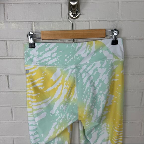 Fabletics Tie Dye Print Athletic Leggings Size M - Picture 7 of 8